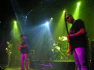 AGUS LEON Y EL CLAN PERFECTO